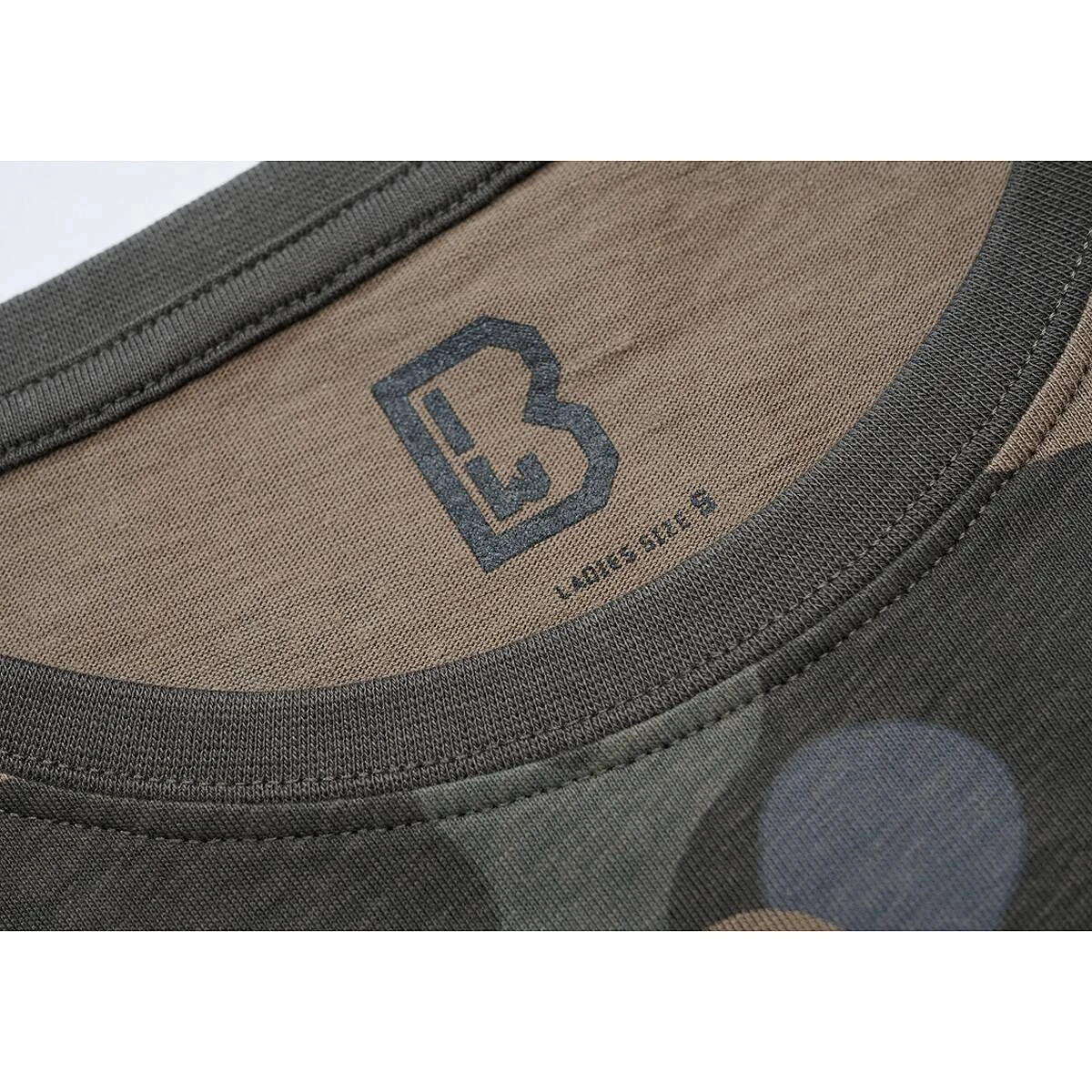 Brandit Ladies T-Shirt Darkcamo 2 Brandit Ladies T-Shirt Darkcamo – Bild 2